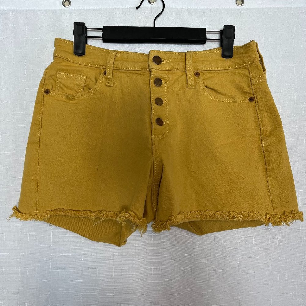 Universal Threads High Waist Button Front Shorts w/ Raw Hem Mustard Size 4/27